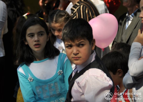 Южная Осетия. День Республики. Дети