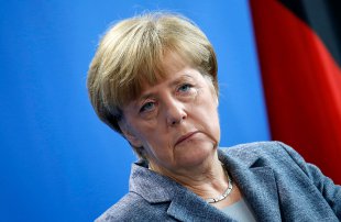 СМИ: Меркель намерена выступать за ужесточение санкций против России