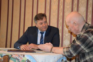 Министр внутренних дел республики Михаил Скоков в преддверии Дня сотрудников ОВД поздравил ветеранов