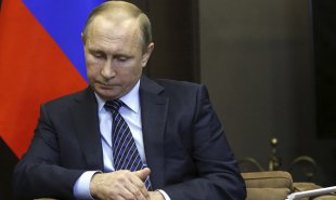 Путин предупредил ФСБ, что «недруги за бугром» уже готовятся к осенним выборам в России