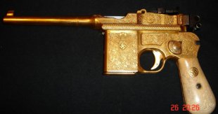 Золотой «Mauser», изъятый у бандитов, мог принадлежать Саддаму Хусейну