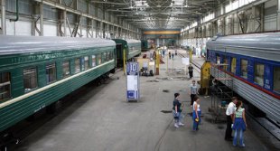 Сотрудники Владикавказского вагоноремонтного завода обеспечены работой на два года