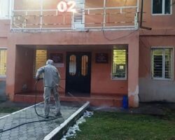 Управление милиции в Ленингоре: российские военные продезинфицировали здание