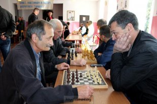 VII Международный турнир по шахматам имени Казбека Челехсаты собрал игроков всех возрастов