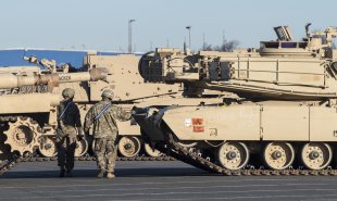 В Госдуме прокомментировали прибытие танков США в Евросоюз